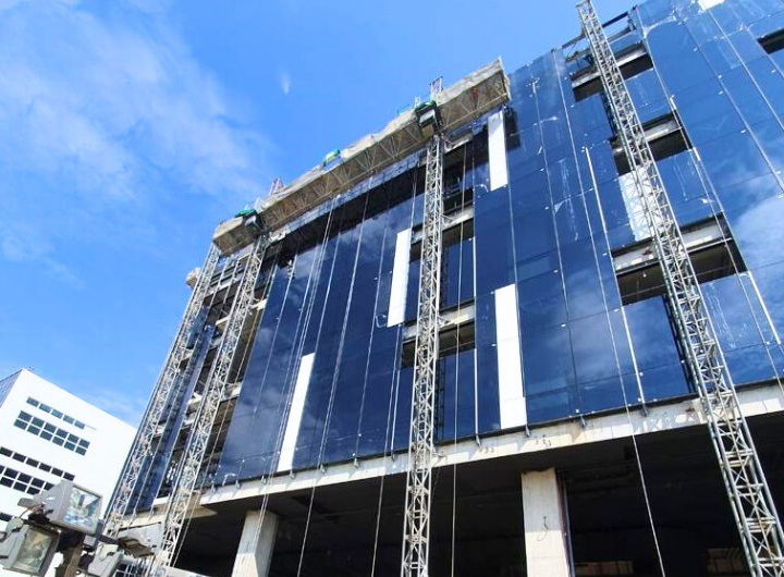 Mast Climbing Work Platforms (MCWP)